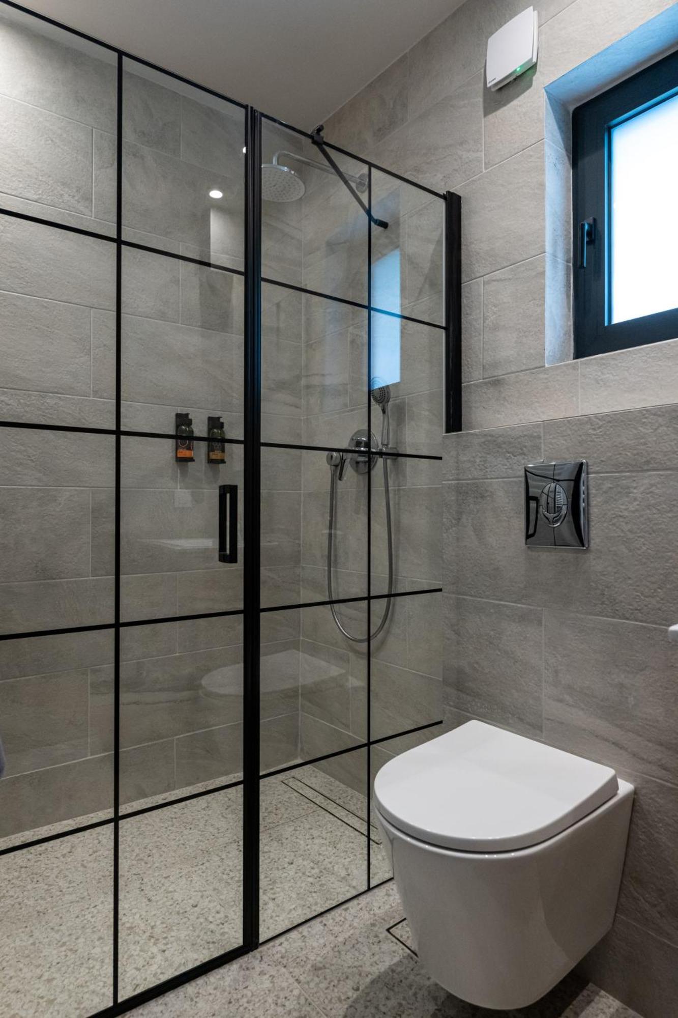 Asklipiou Cube - Kalamata Mediterranean Suites Exterior foto